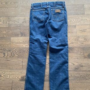 Wrangler slim fit stretch cowboy cut jeans